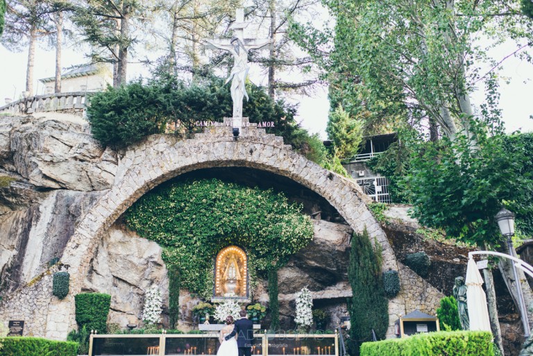 gruta de Nuestra Señora de Begoña