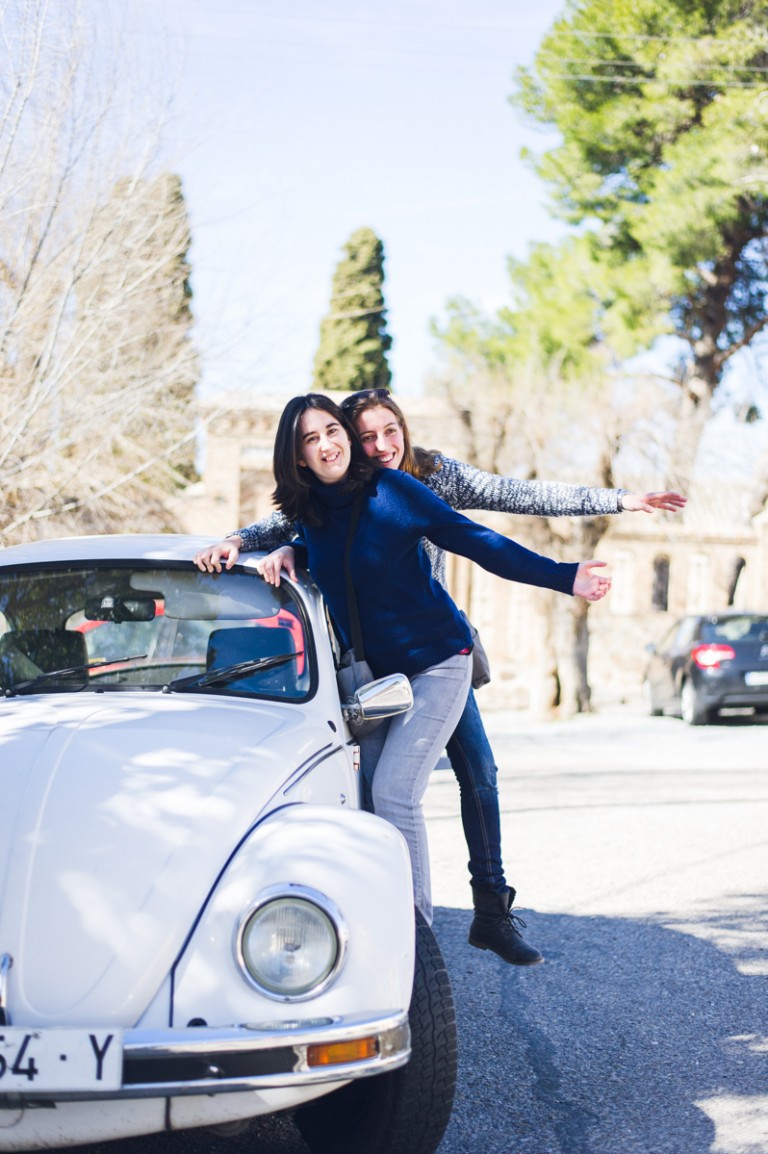 montadas en un beatle